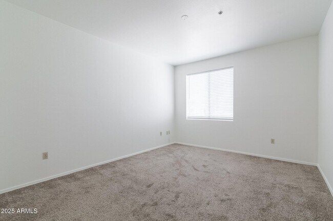 Building Photo - 1100 N Priest Dr