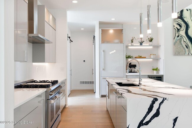 Building Photo - 14201 Reserves Cove Dr