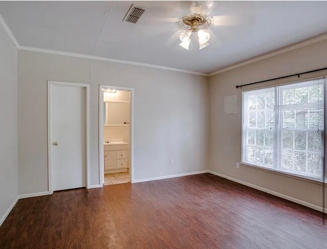 Building Photo - 3604 24th St