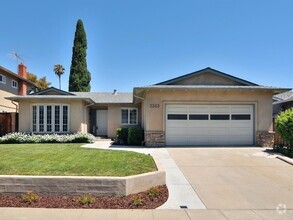 Building Photo - 3365 Cropley Ct