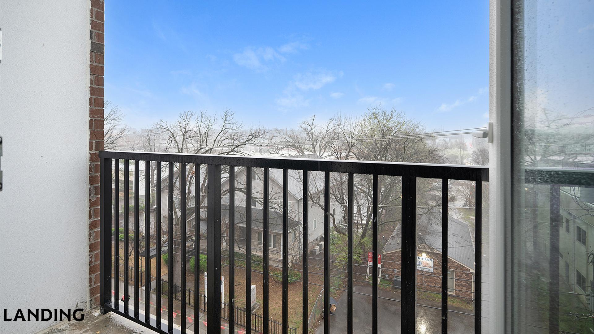 Building Photo - 1801 Patterson St