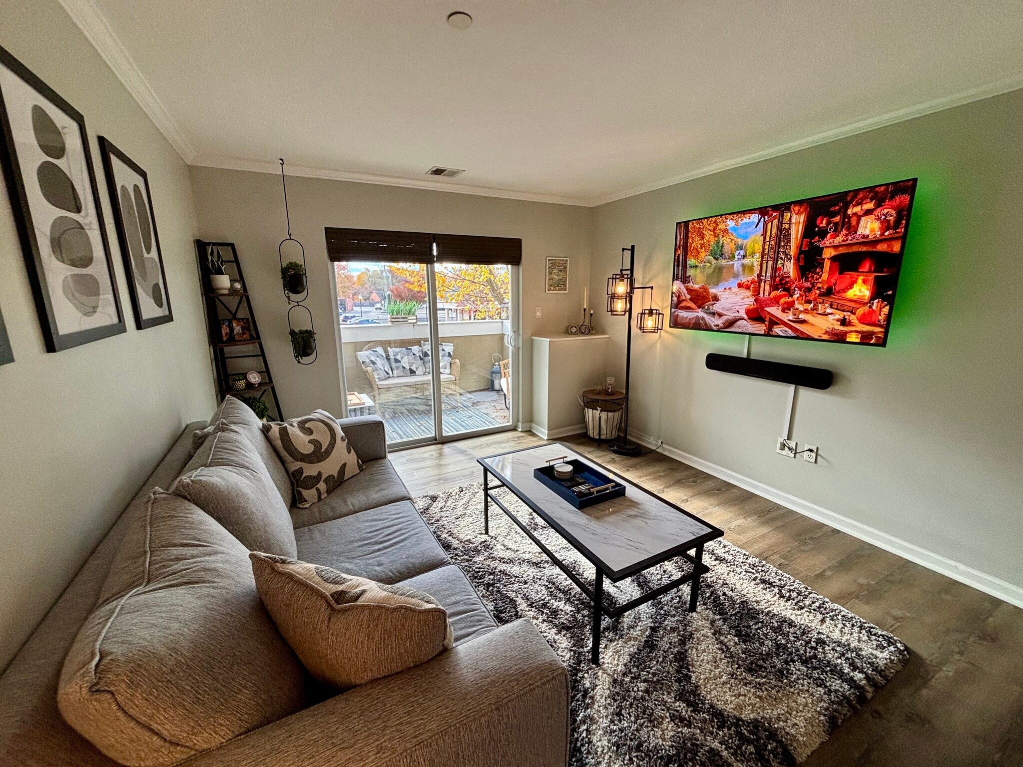 Building Photo - 34 Schoolhouse Dr