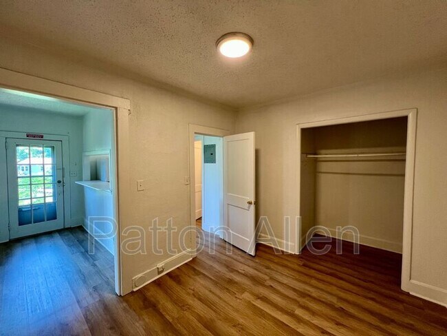 Building Photo - 37 Skyview Pl