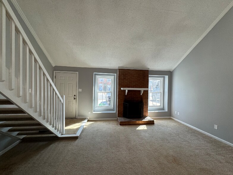 Building Photo - 463 Lake Havasu Dr