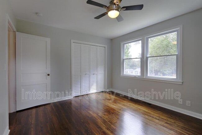 Building Photo - 98 Oriel Ave
