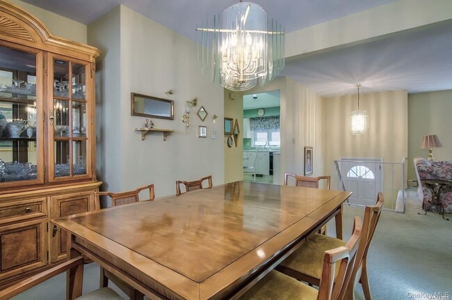 Building Photo - 450 Lenox Rd