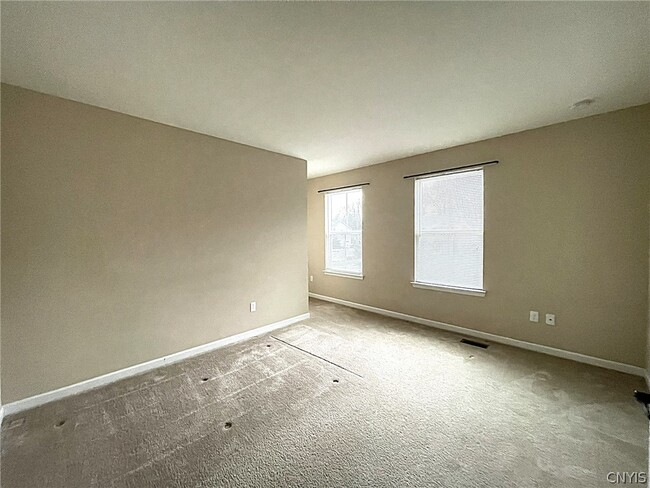 Building Photo - 113 Weeping Willow Way