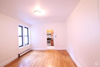 Building Photo - 1 bedroom in Queens NY 11354