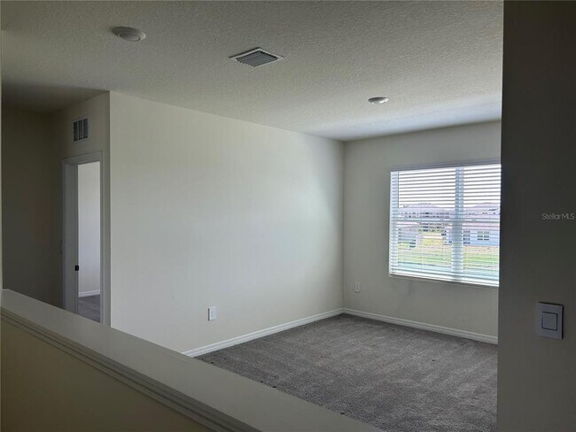 Building Photo - 17218 Reserva Dr