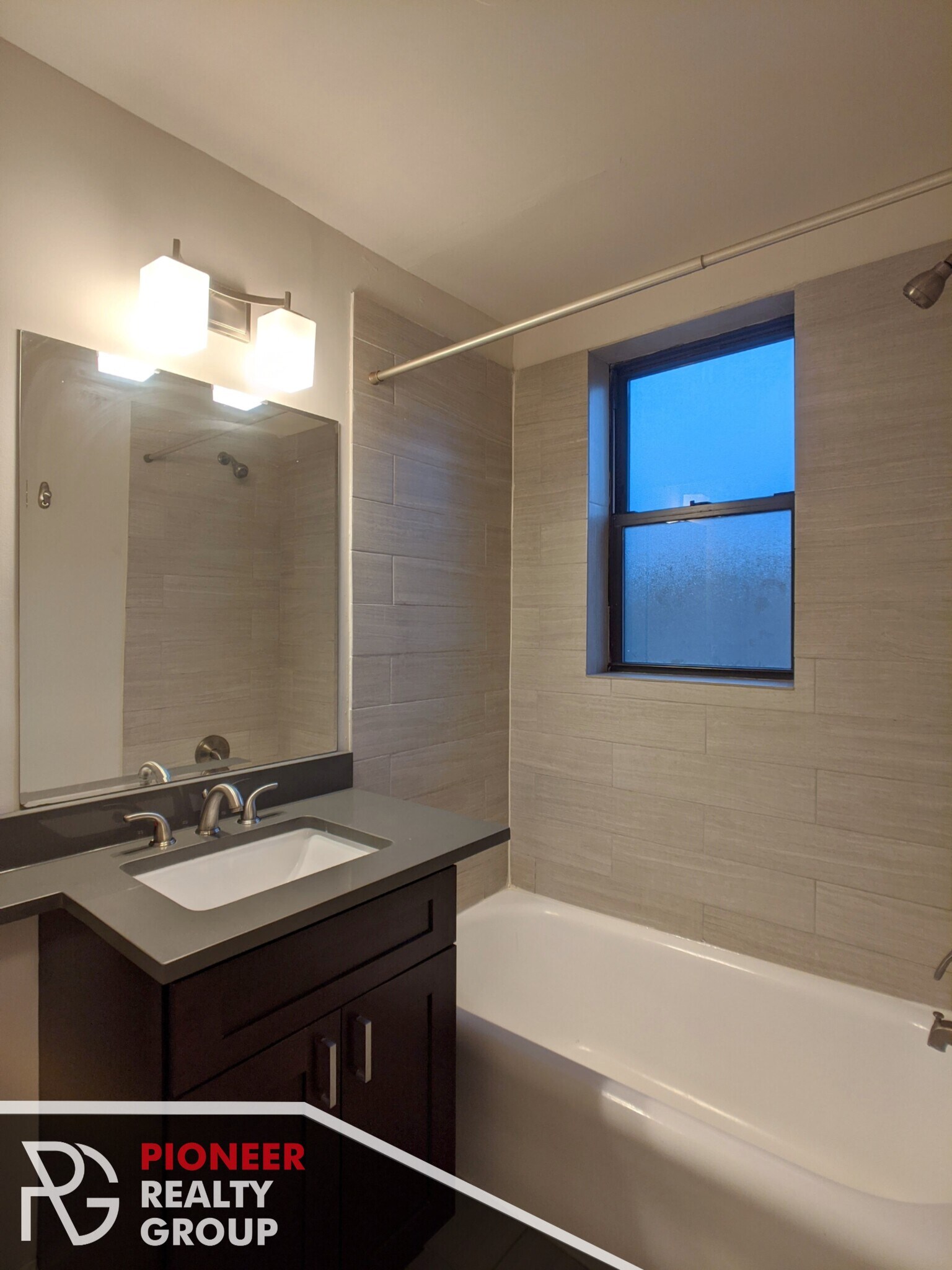 Building Photo - 2329 N Rockwell St