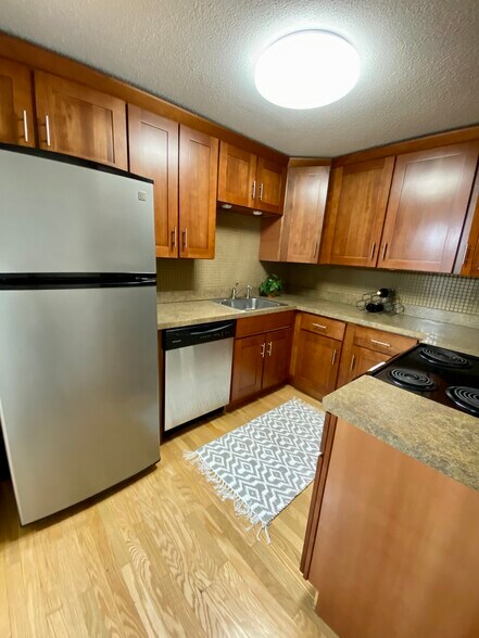 Building Photo - 3 Silvestri Cir