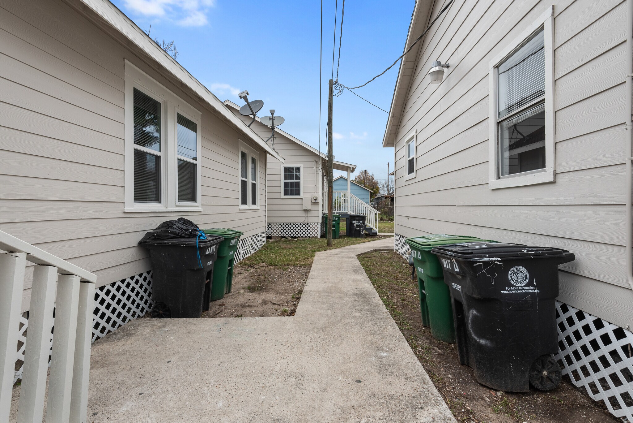 Building Photo - 7307 Avenue H