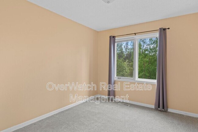 Building Photo - 10400 Lone Tree Dr