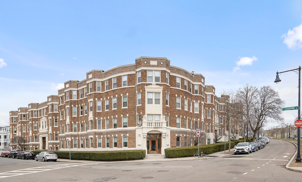 Building Photo - 1677 Commonwealth Ave