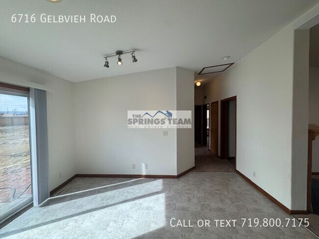 Building Photo - 6716 Gelbvieh Rd