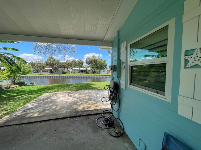 Building Photo - Two bedroom two bath Canal front rental ho...