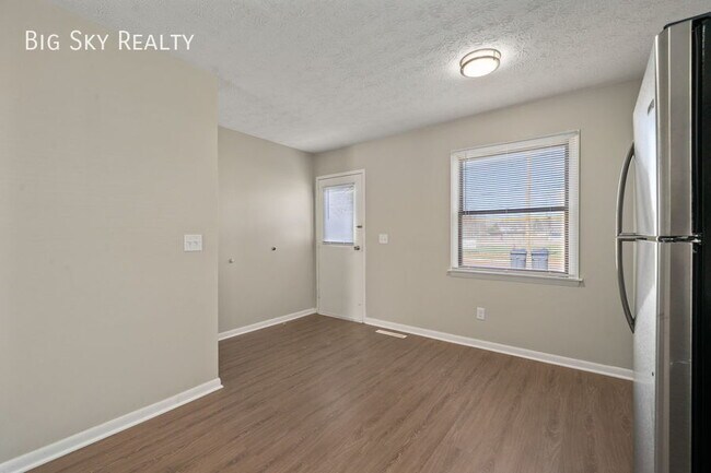 Building Photo - 110 North St