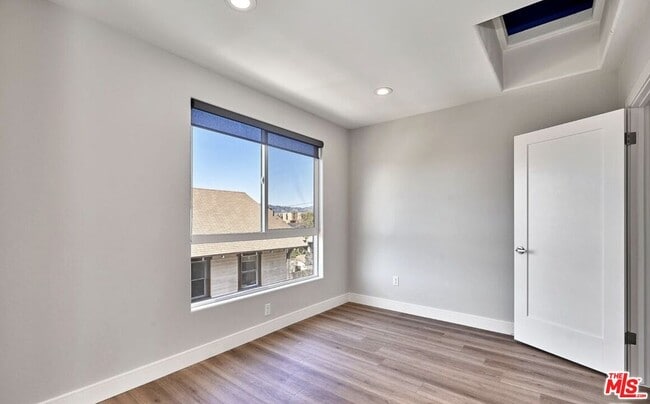 Building Photo - 4507 Lomita St