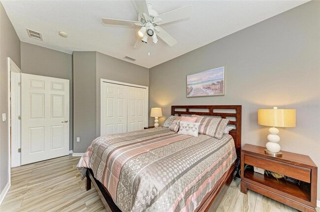 Building Photo - 135 River Enclave Ct