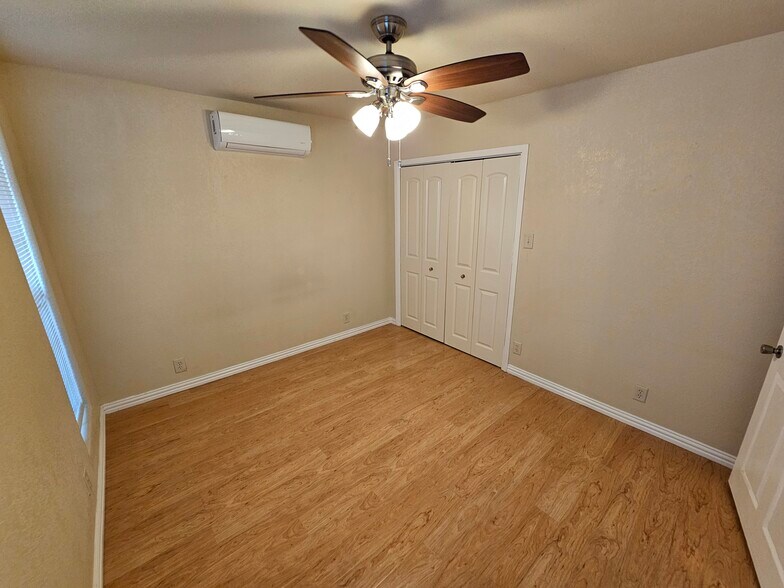Bedroom - 305 Pulliam St