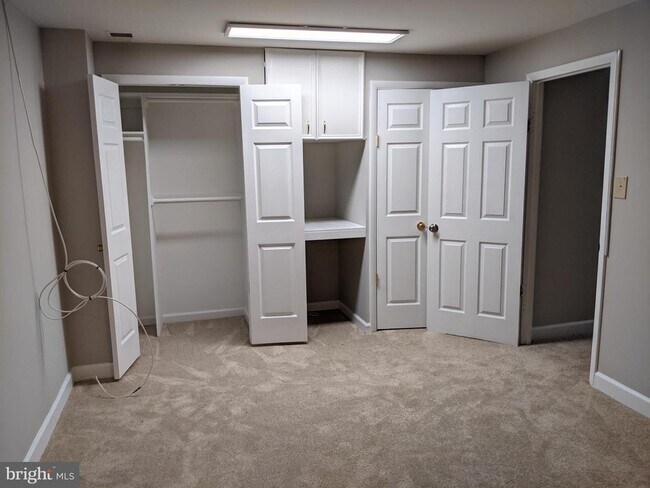 Building Photo - 3036 White Birch Ct
