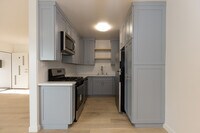 Building Photo - 1828 10th St