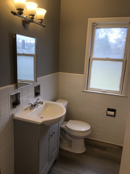 Primary Photo - 426 Clinton St