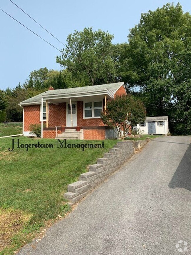 Building Photo - North End Single Family Home