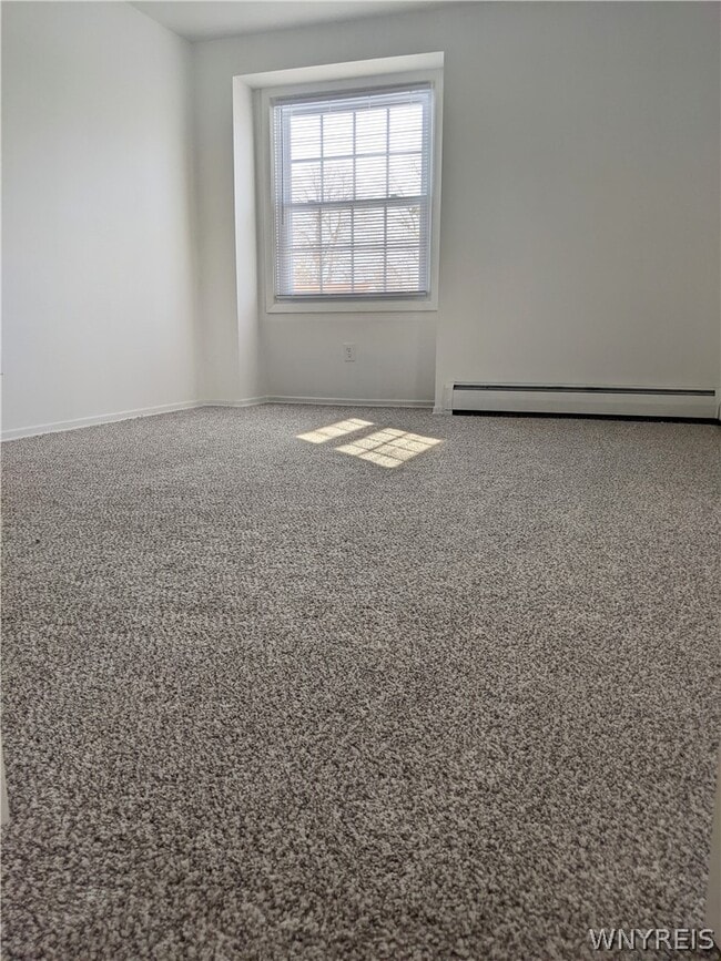 Building Photo - 202 S Union Rd