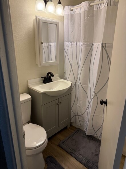 Building Photo - 10495 118th Ave