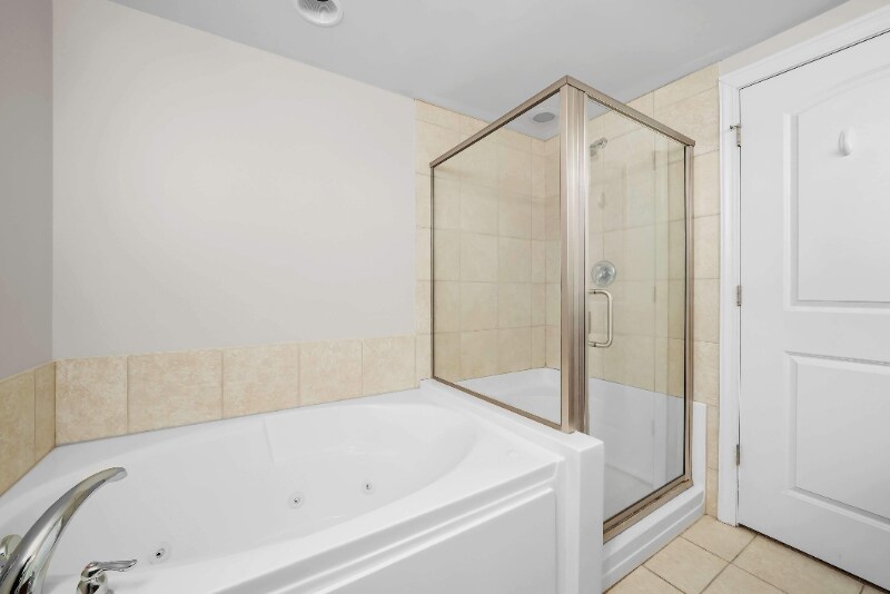 Building Photo - 6636 W 65th St