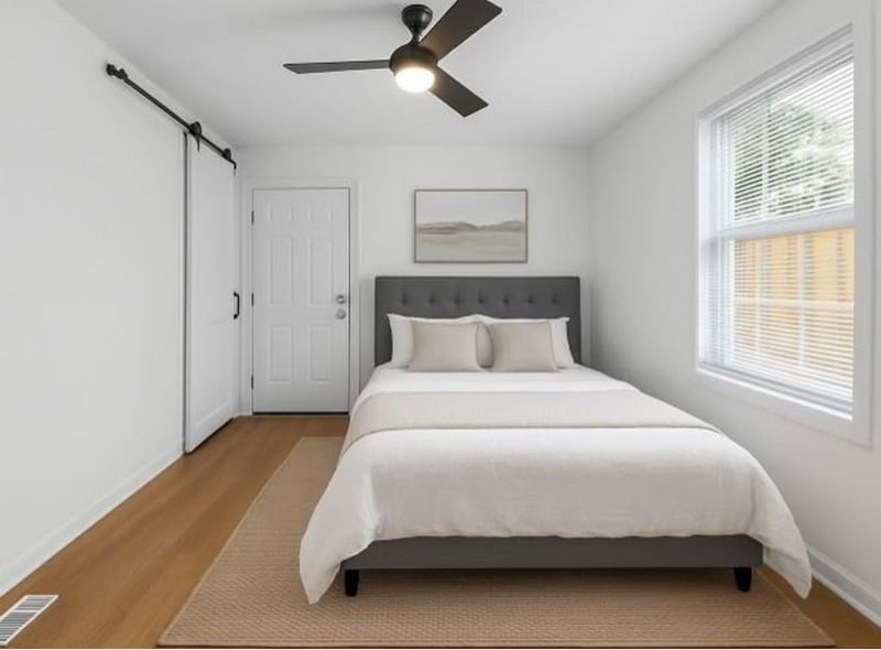 Building Photo - 2243 Spruce Ave