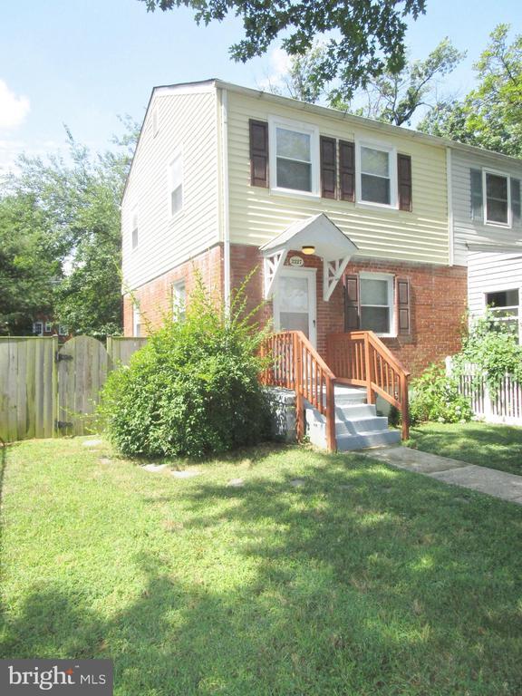 Primary Photo - 2227 Arlington Terrace