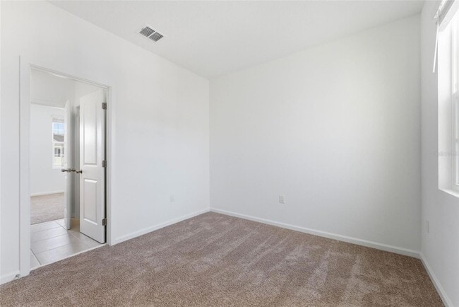 Building Photo - 1889 Seawall Wy