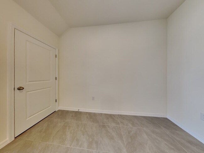 Building Photo - 310 Mangrove Shade Cir