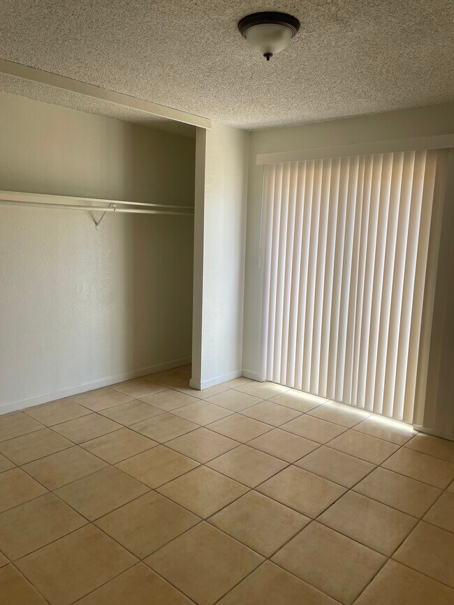 Building Photo - 21410 Golden Hills Blvd