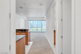 Building Photo - 4575 Dean Martin Dr