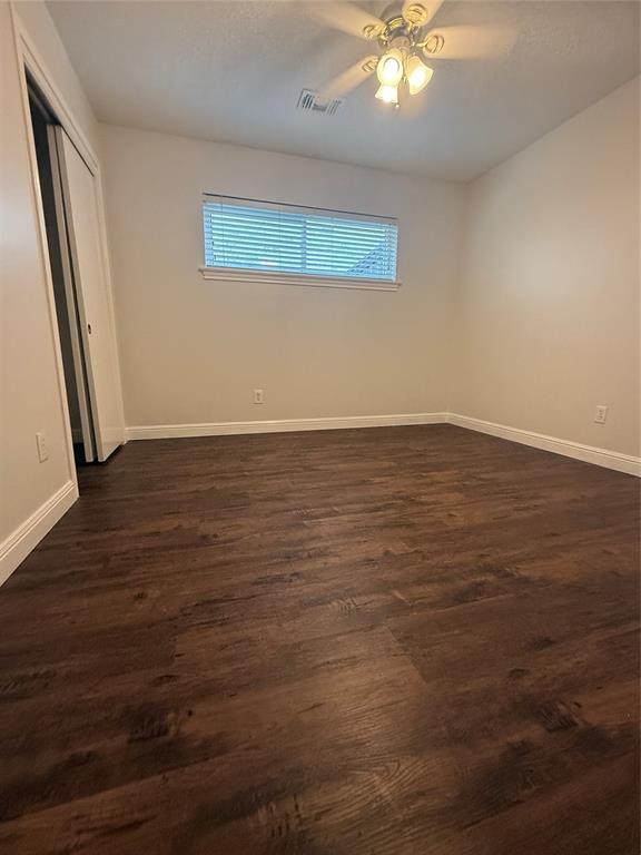 Building Photo - 2114 Walnut Bend Ln