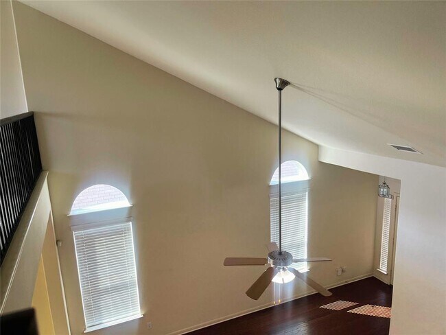 Building Photo - 1433 Biscuit Dr