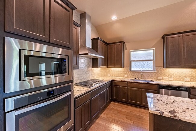 Building Photo - Charming Cedar Park Retreat: 3-Bedroom Home with Versatile Features and Community Amenities