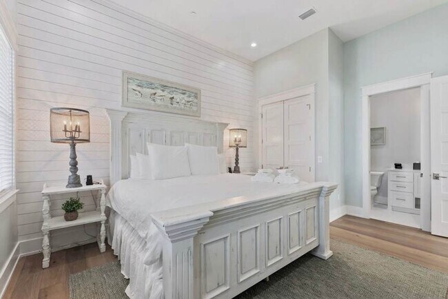 Building Photo - 107 Benicia Pl