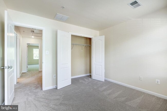 Building Photo - 15205 N Berwick Ln