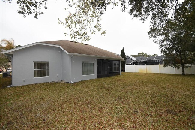 Building Photo - 11 Ellsworth Dr