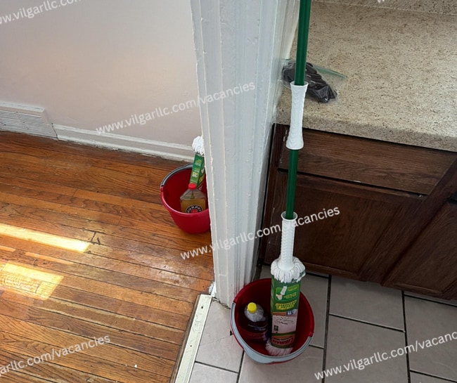 Building Photo - A cozy home ready for immediate move-in • 3 Bedrooms • 1 Full Bathroom