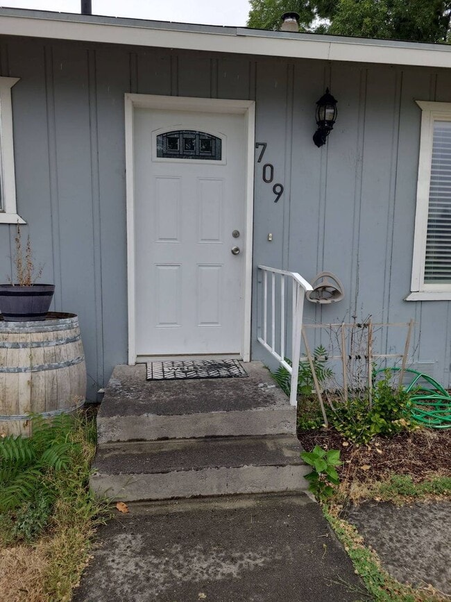 Building Photo - House with Garage & Fenced Yard