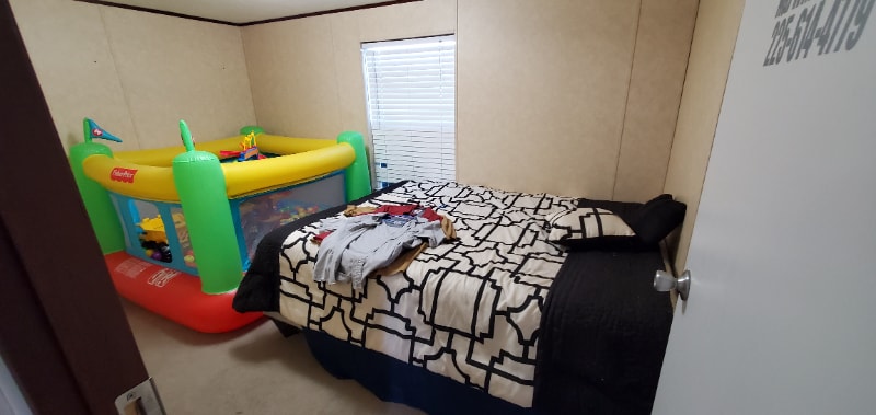 Building Photo - 8285 Amanda St