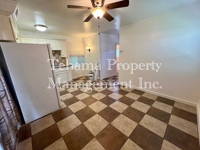 Building Photo - 931 Rio St