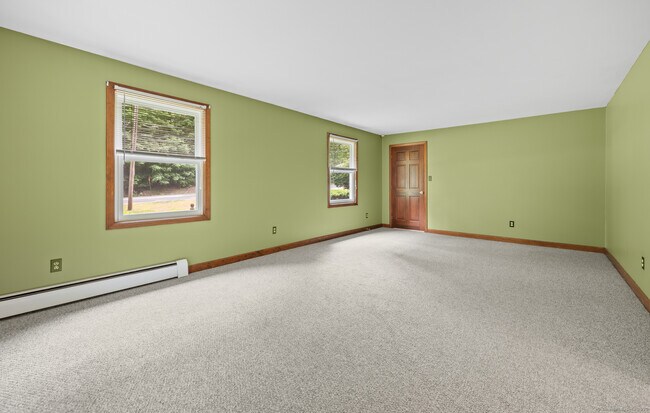 Building Photo - 108 Monson Rd