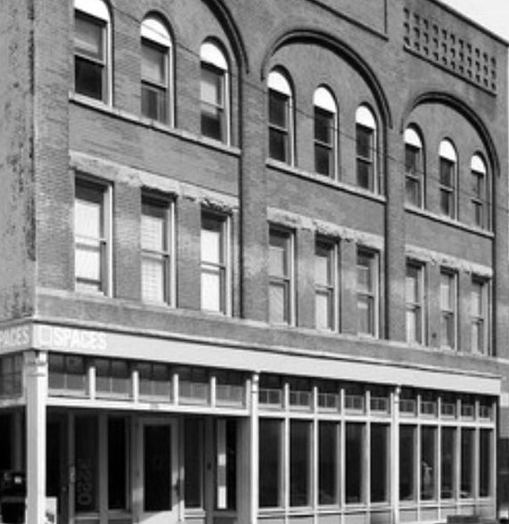 Building Photo - 2220 Superior Viaduct