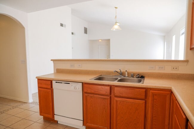 Building Photo - Nice and Spacious 4 Bedroom home Off Hwy 70 & Mesa Grande